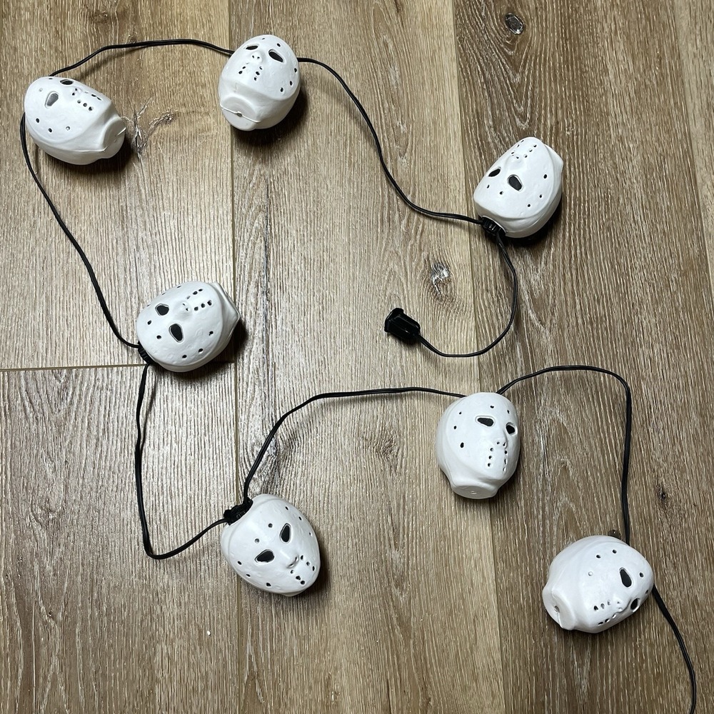Halloween Hockey Mask String Lights Horror Slasher Movie Decor 7 Count Plug-in